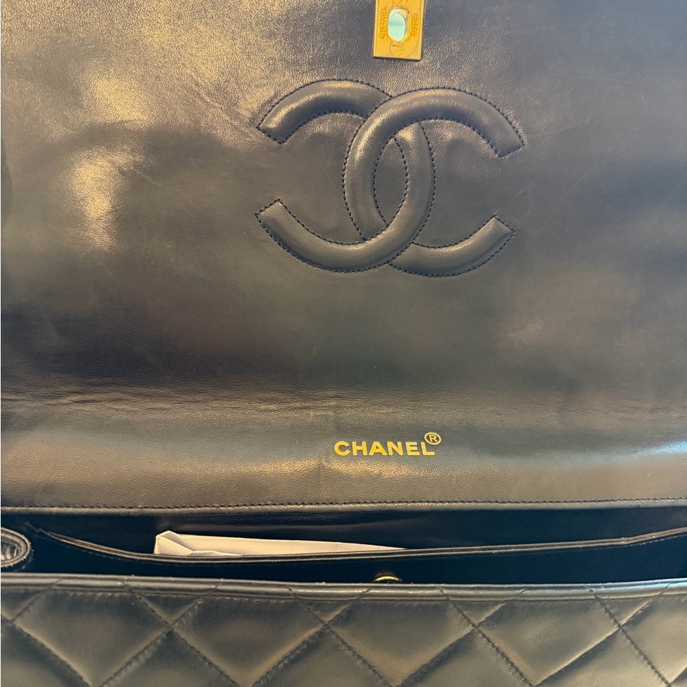 Chanel Quilted Lambskin Single Flap Shoulder Bag in Black with Gold Hardware - Picture 13 of 17